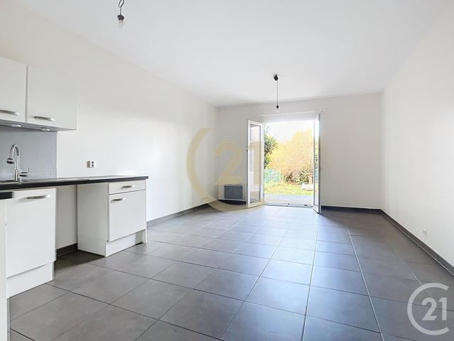 Appartement F1 à louer - 1 pièce - 34.87 m2 - VILLIERS SUR ORGE - 91 - ILE-DE-FRANCE - Century 21 Plein Centre